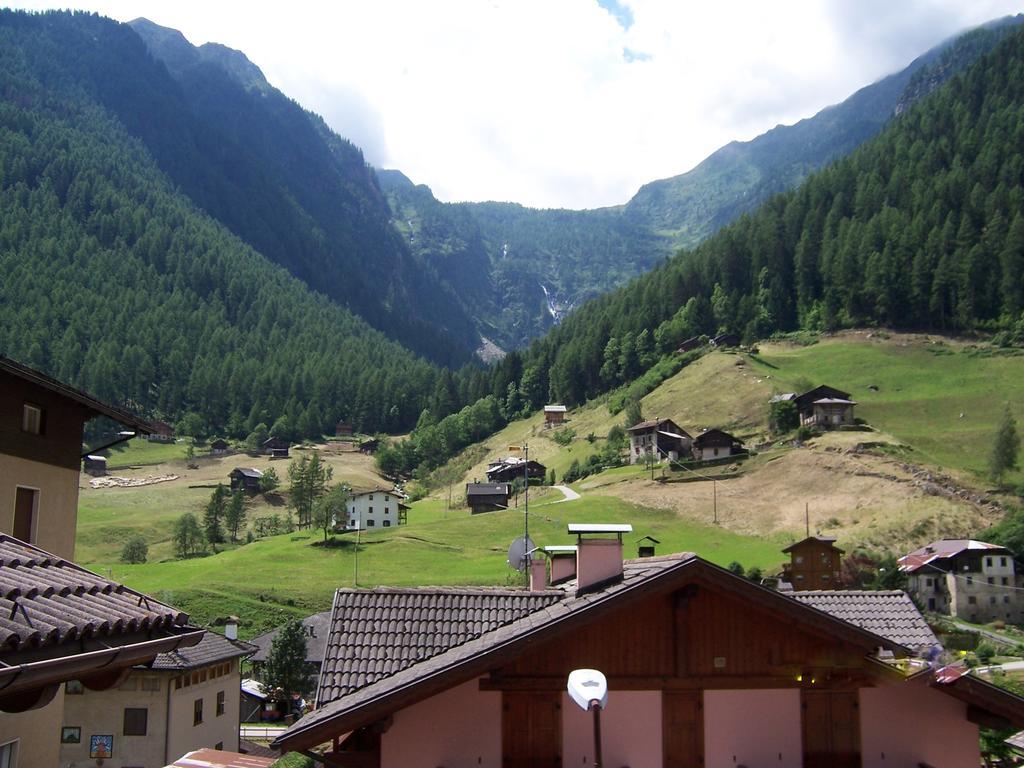 Alpen Hotel Rabbi Eksteriør billede